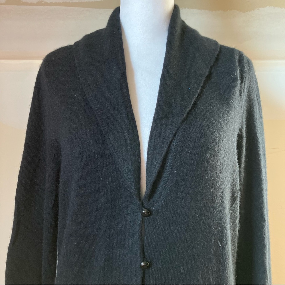 Cashmere by Bloomingdale’s Black Ruffled Cardigan Sweater size Medium - Picture 5 of 8